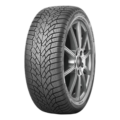 Kumho W52 XL 235/45 R18